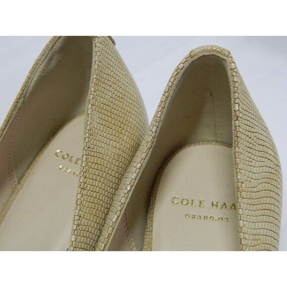 Cole Haan Beige Leather Snake-Embossed Kitten Heel Pumps 7B Low Heel Neutral - Picture 3 of 12